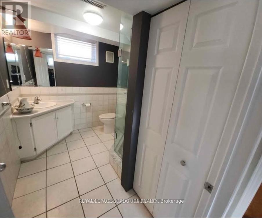 Bsmt - 304 Orsi Avenue, Bradford West Gwillimbury, Ontario  L3Z 1B7 - Photo 11 - N13634386