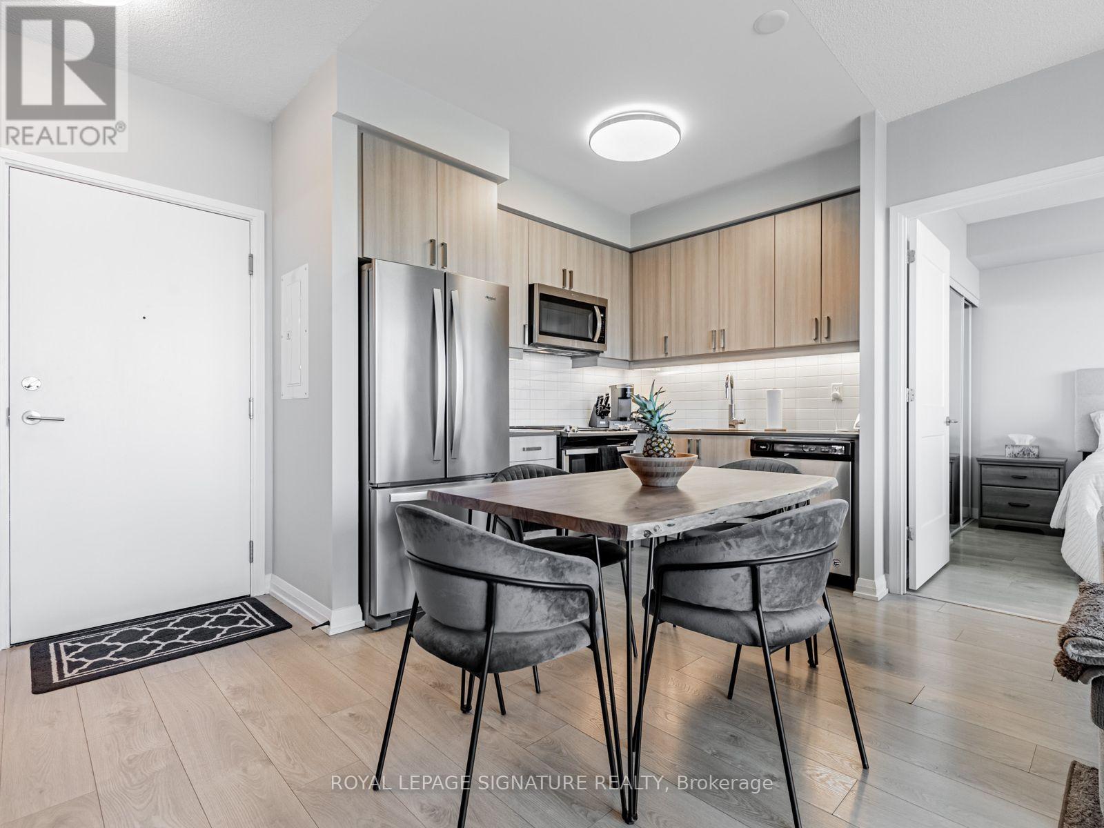 1114 - 7895 Jane Street, Vaughan, Ontario  L4K 0K2 - Photo 6 - N13634424
