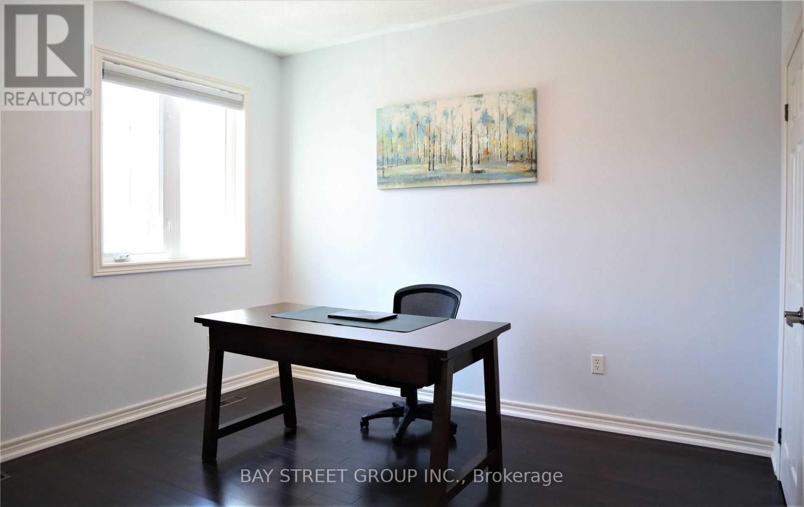 9 Eber Street, Richmond Hill, Ontario  L4E 4X2 - Photo 18 - N13634504