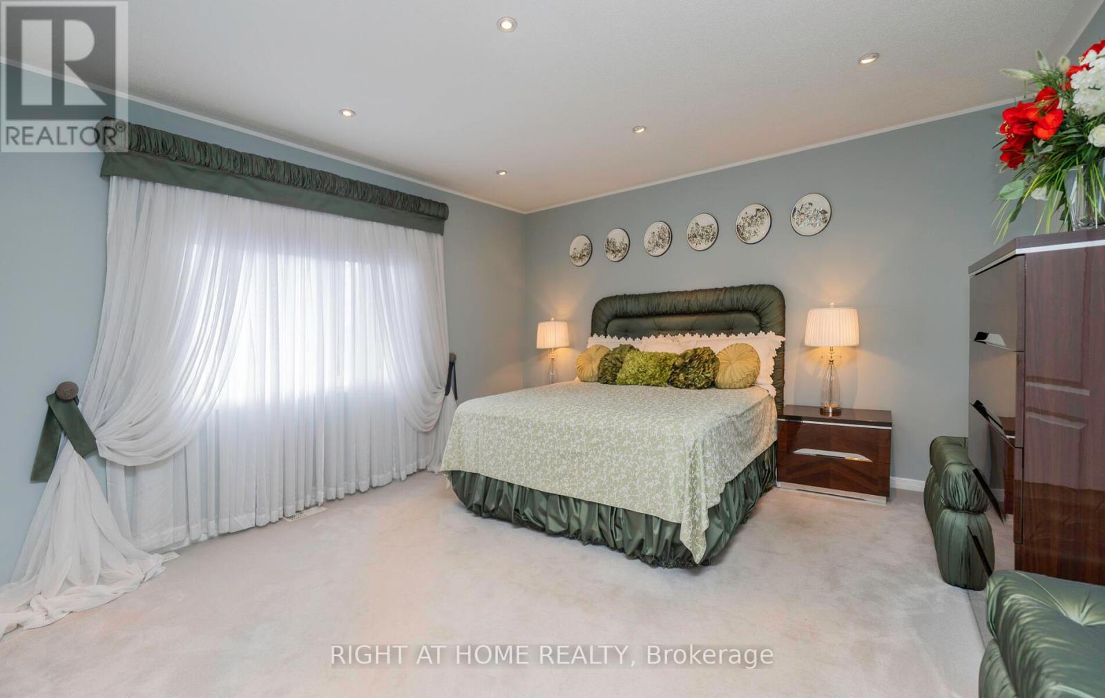 84 Verdi Road, Richmond Hill, Ontario  L4E 4P6 - Photo 15 - N13634548