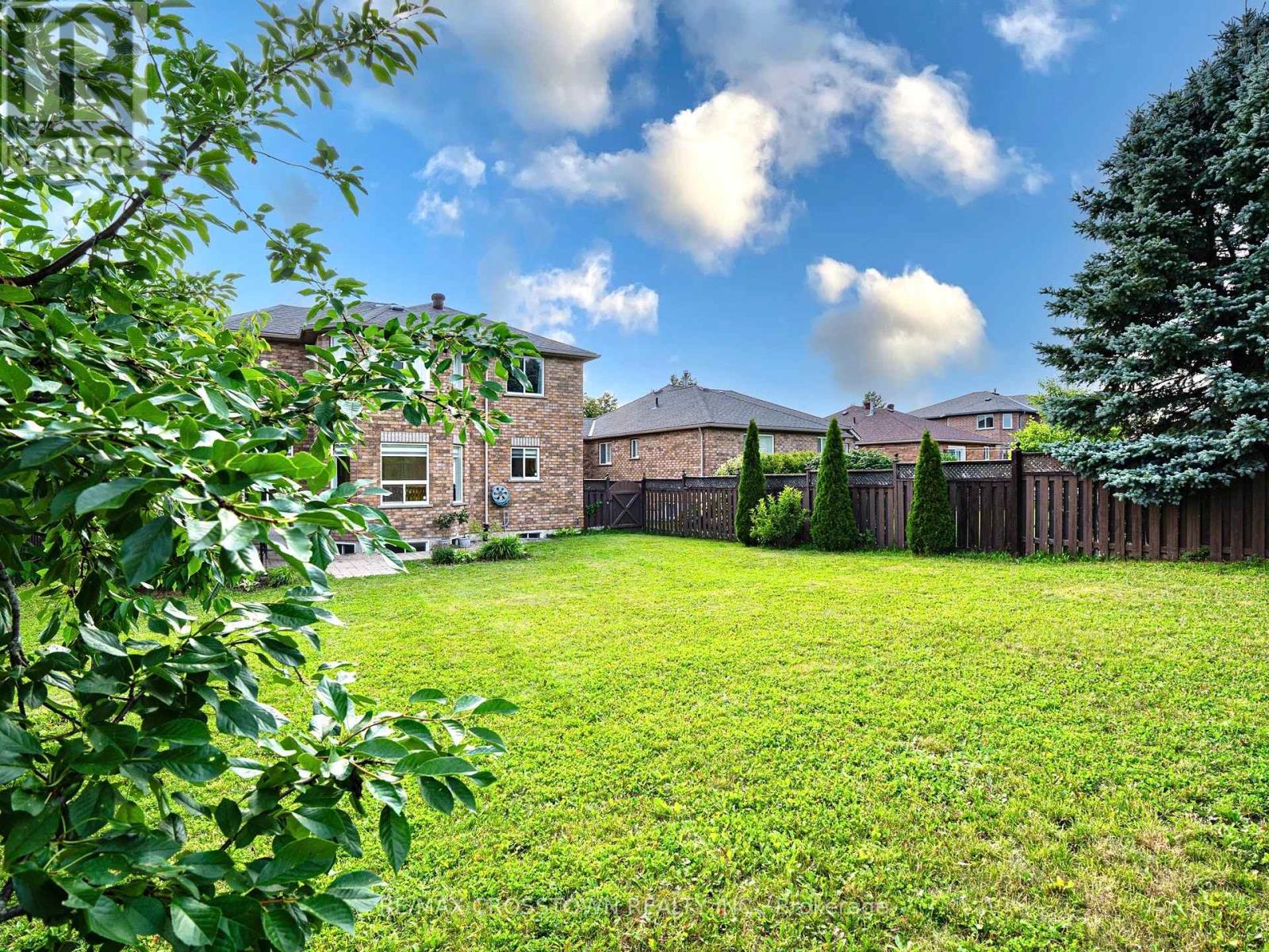 31 Logan Court, Barrie, Ontario  L4N 8G9 - Photo 39 - S13634496