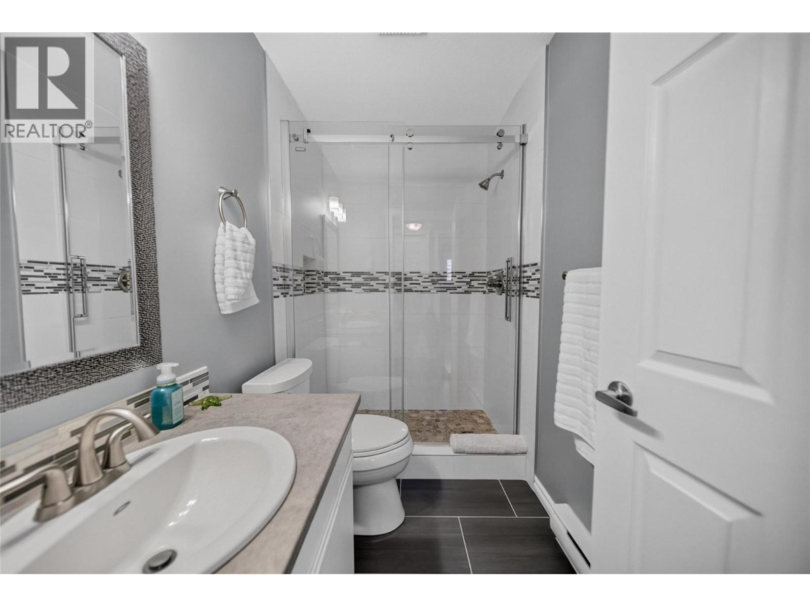 6799 Rosen Lake Road, Jaffray, British Columbia  V0B 1T0 - Photo 49 - 10396203