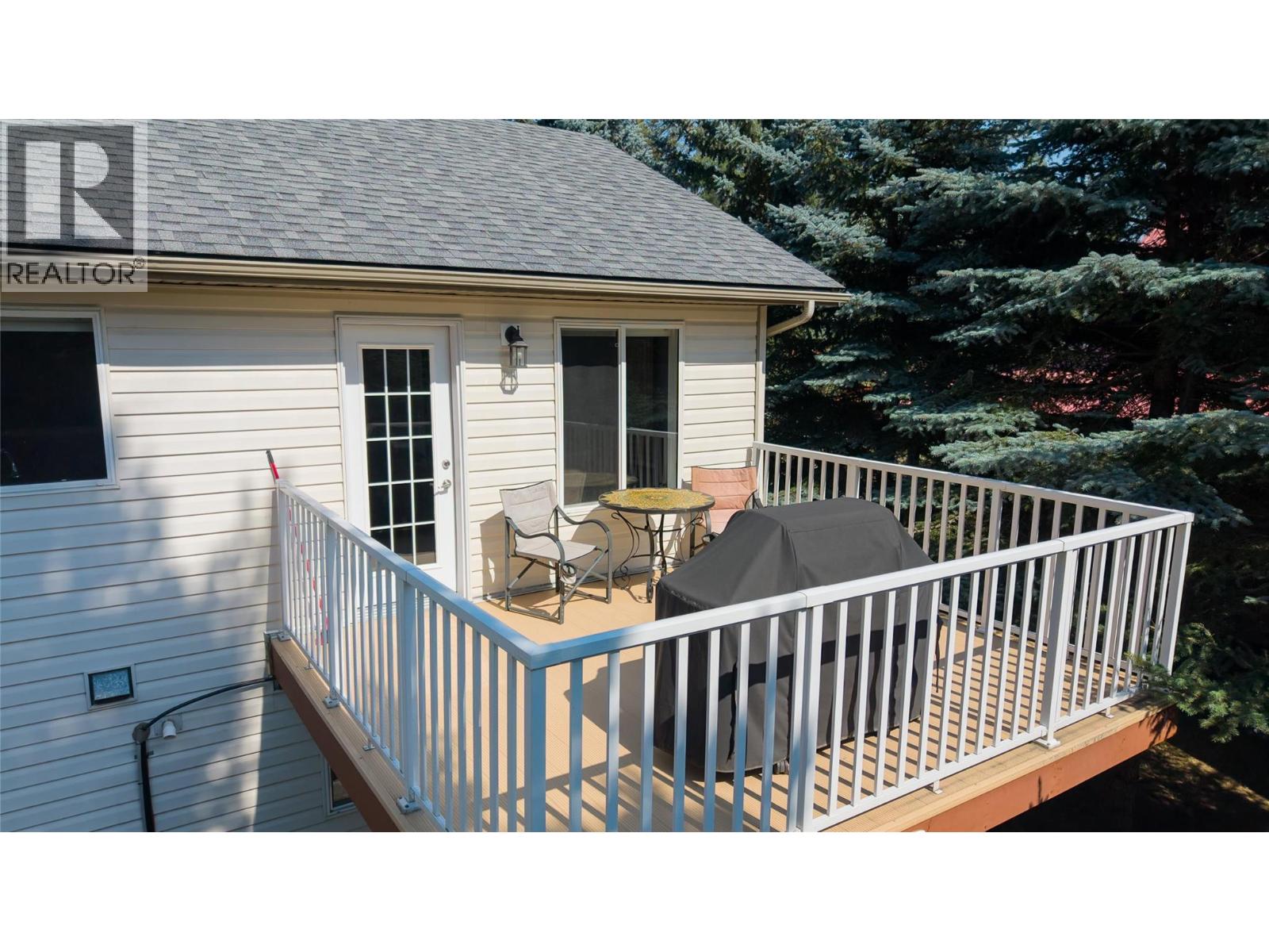 6799 Rosen Lake Road, Jaffray, British Columbia  V0B 1T0 - Photo 21 - 10396203