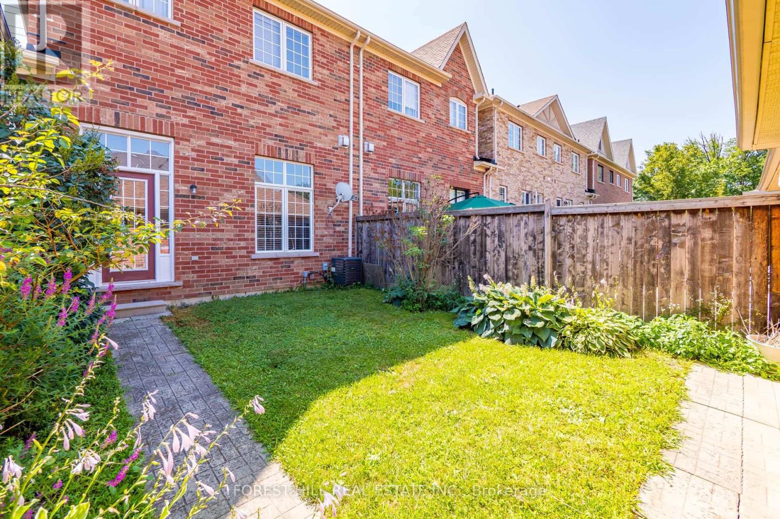 3549 Eglinton Avenue W, Mississauga, Ontario  L5M 7T3 - Photo 27 - W13634198