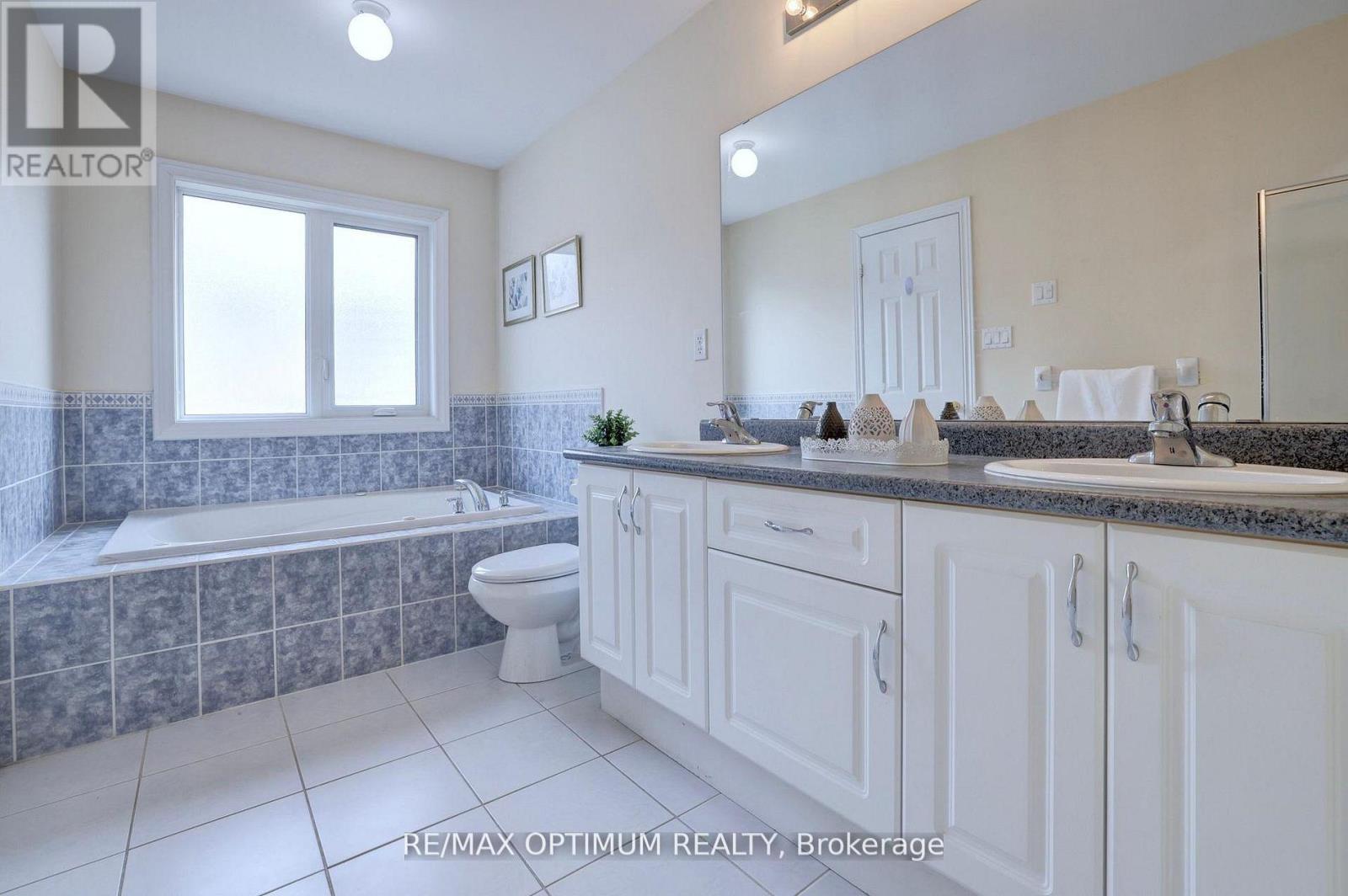 21 Saint Eugene Street, Brampton, Ontario  L6Y 0N5 - Photo 23 - W13634216