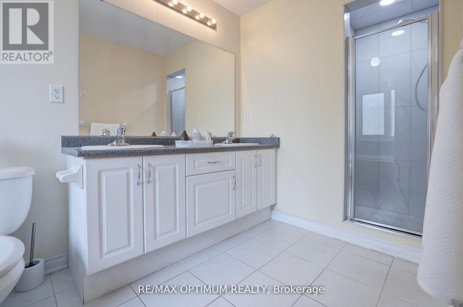 21 Saint Eugene Street, Brampton, Ontario  L6Y 0N5 - Photo 25 - W13634216