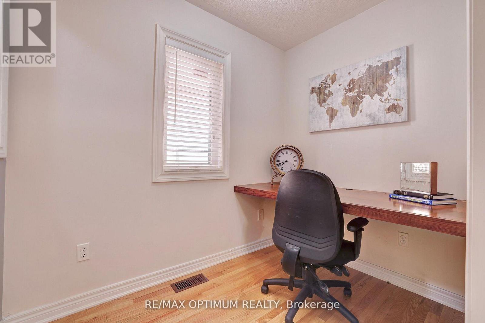 21 Saint Eugene Street, Brampton, Ontario  L6Y 0N5 - Photo 34 - W13634216