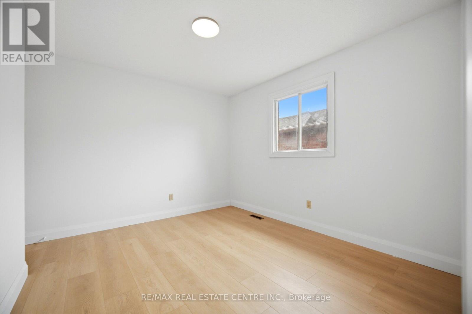 4676 Owl Circle, Mississauga, Ontario  L4Z 2W6 - Photo 35 - W13634312