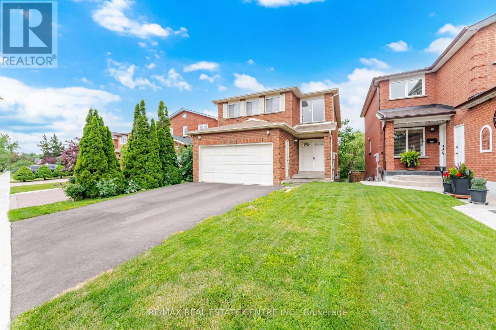 4676 Owl Circle, Mississauga, Ontario  L4Z 2W6 - Photo 5 - W13634312