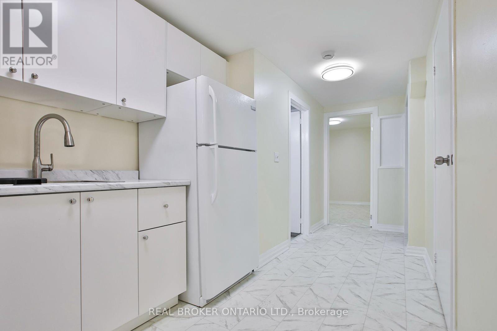 5 - 53 Maria Street, Toronto, Ontario  M6P 1W1 - Photo 9 - W13634378