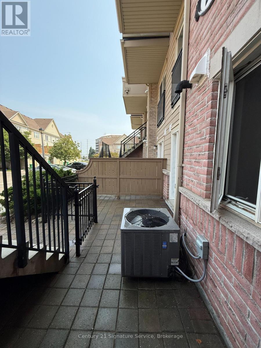 277 - 4975 Southhampton Drive, Mississauga, Ontario  L5M 8C9 - Photo 3 - W13634440