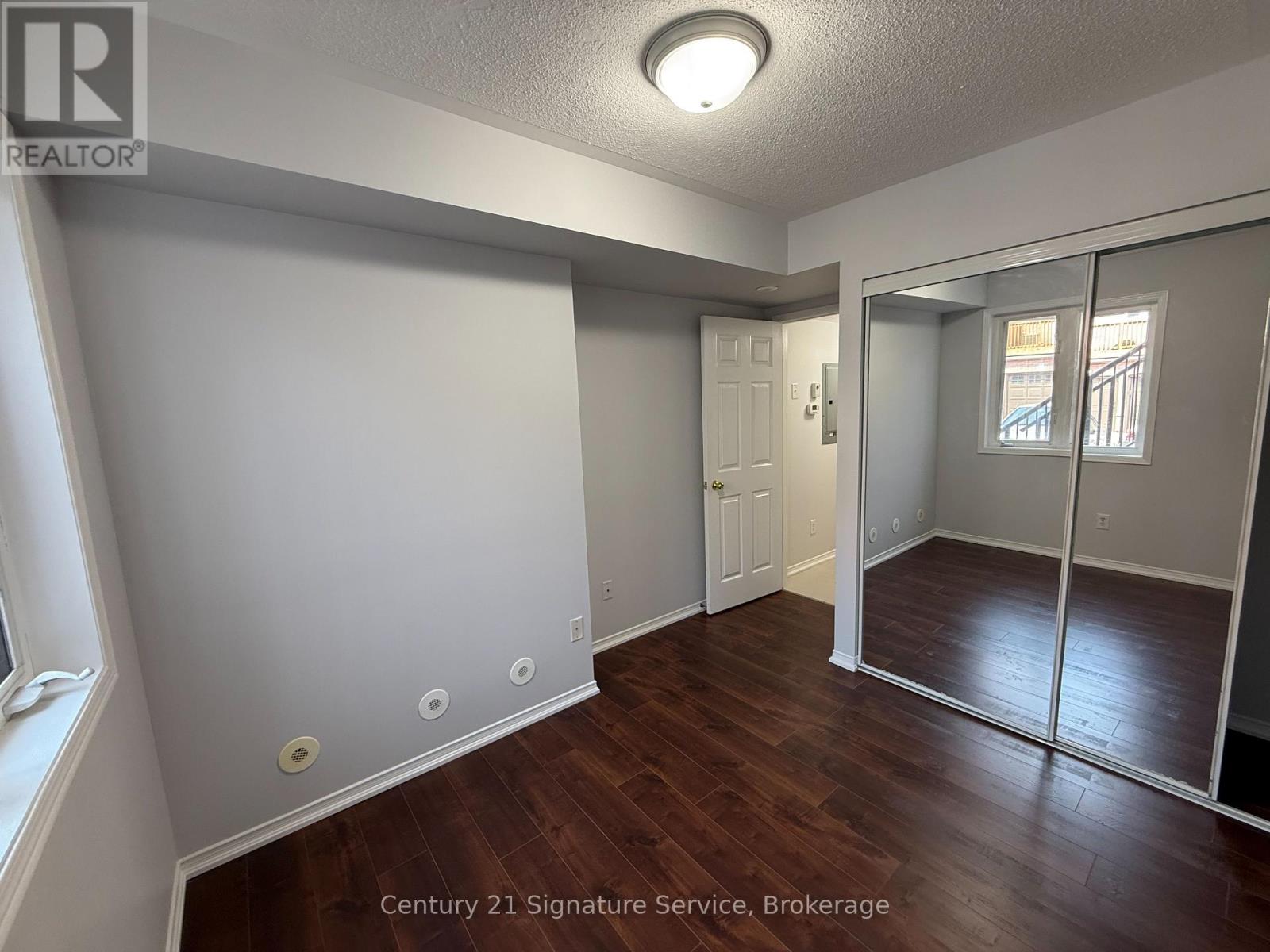 277 - 4975 Southhampton Drive, Mississauga, Ontario  L5M 8C9 - Photo 9 - W13634440