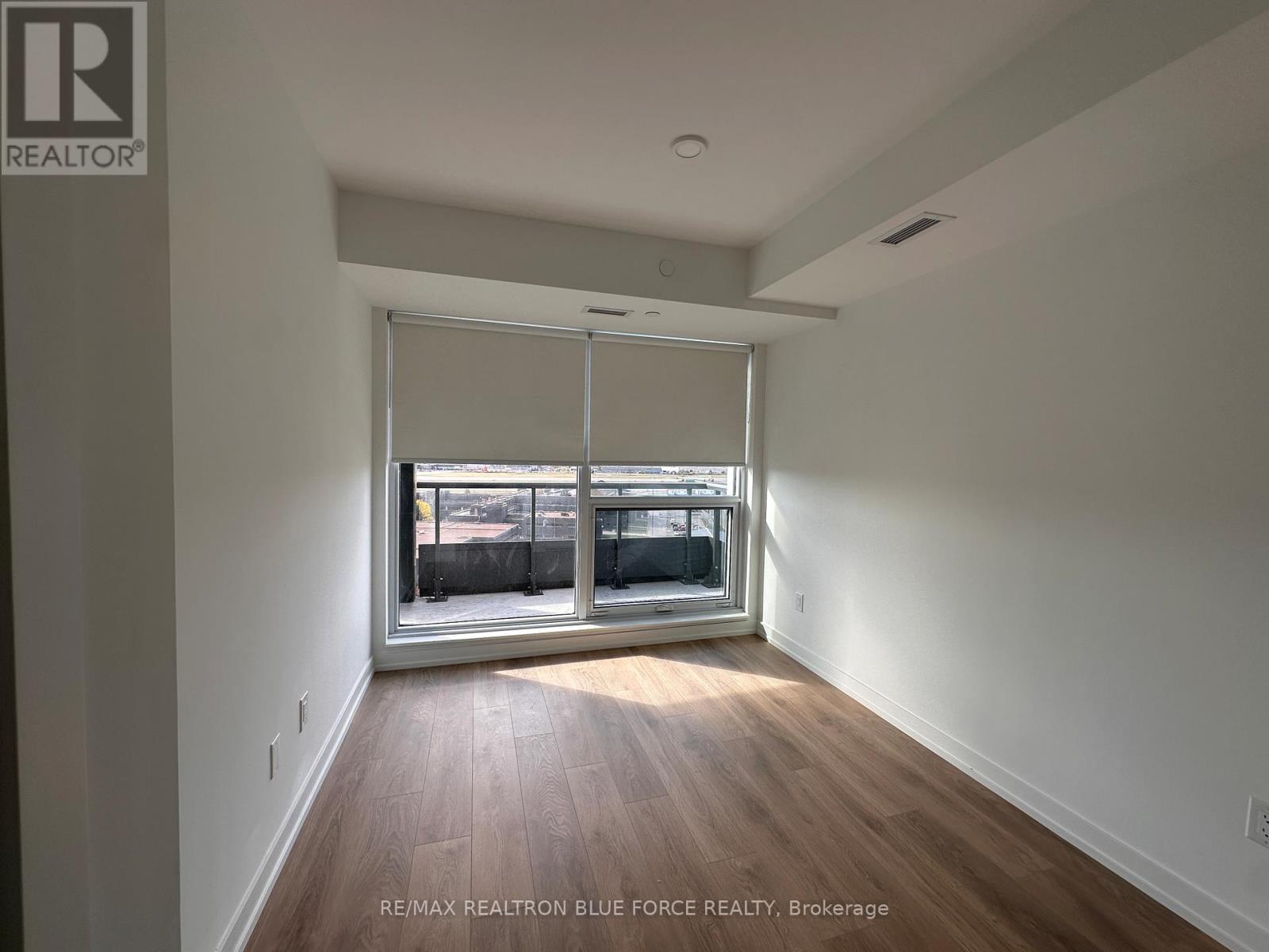1215 - 1100 Sheppard Avenue W, Toronto, Ontario  M3K 0E4 - Photo 7 - W13634454