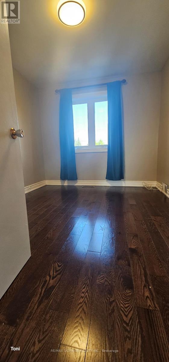 Main - 187 Epsom Downs Drive, Toronto, Ontario  M3M 1S8 - Photo 15 - W13634460