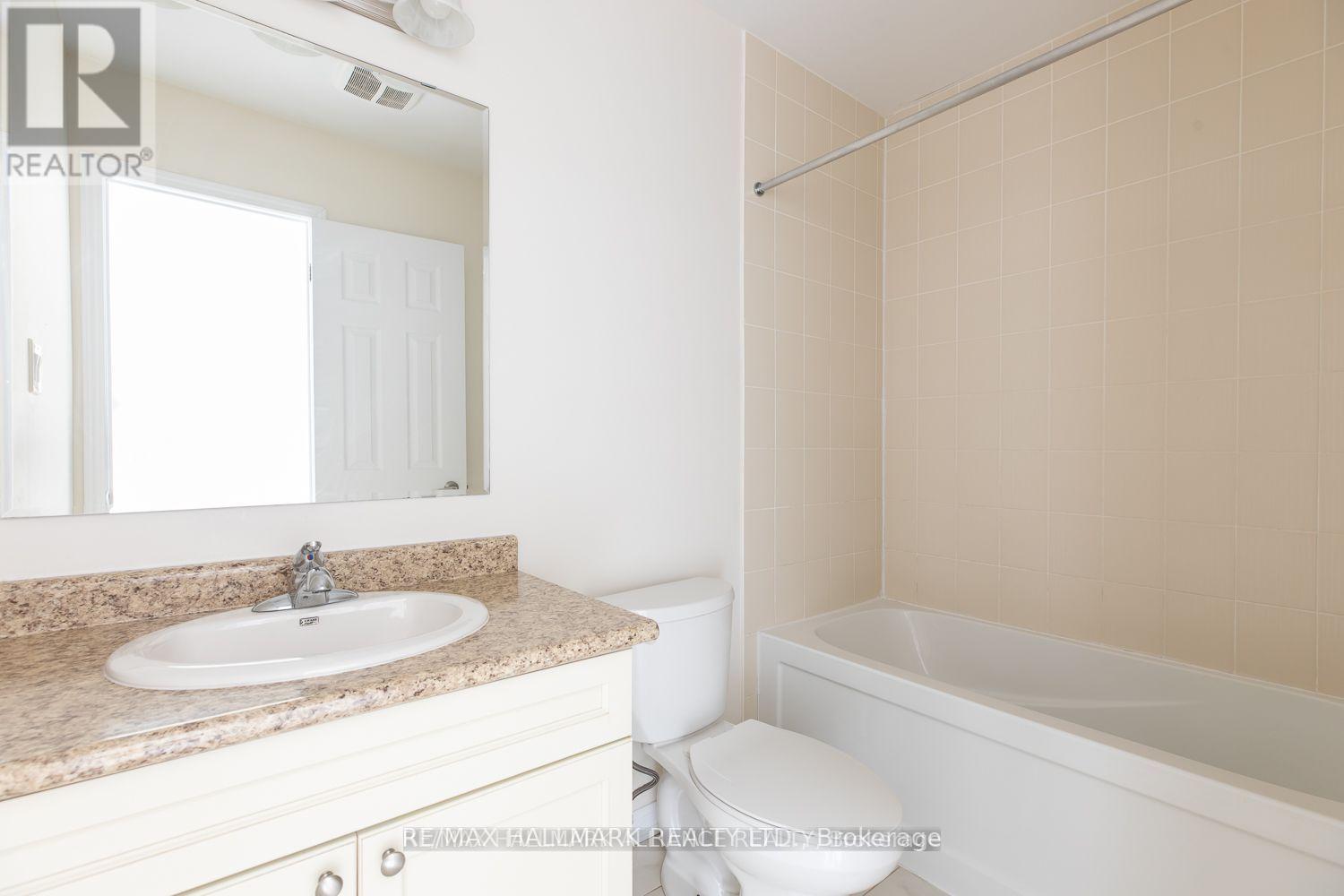142 Baycliffe Crescent, Brampton, Ontario  L7A 3Z3 - Photo 8 - W13634482