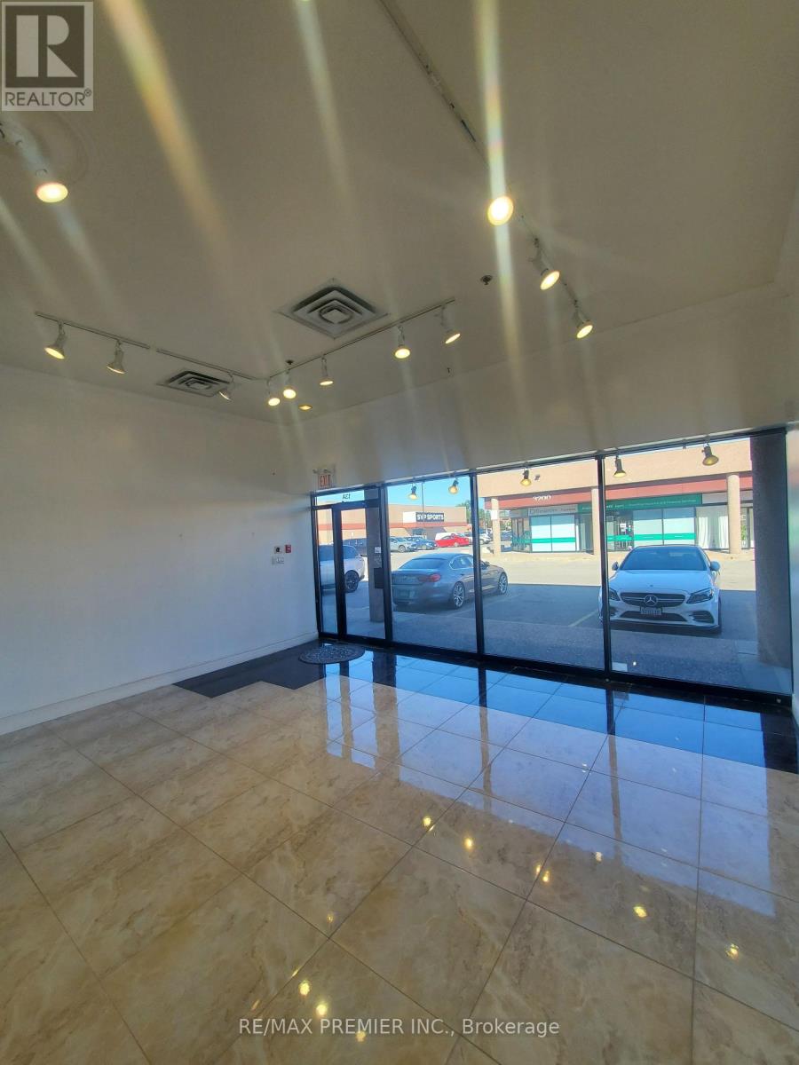 13 - 3220 Dufferin Street, Toronto, Ontario  M6A 2T3 - Photo 6 - W13634490