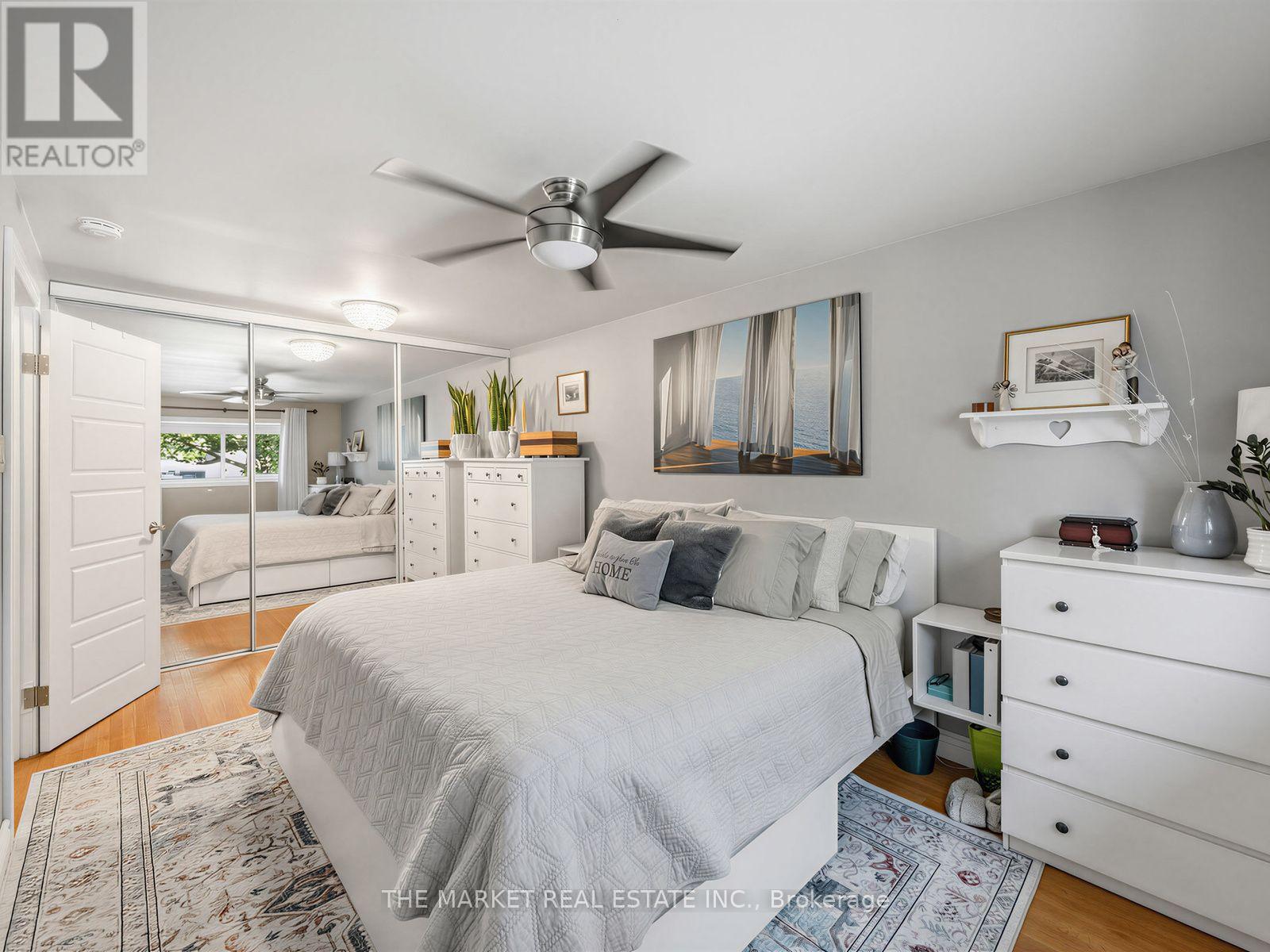 1033 Franconia Drive, Mississauga, Ontario  L4Y 2L6 - Photo 24 - W13634520