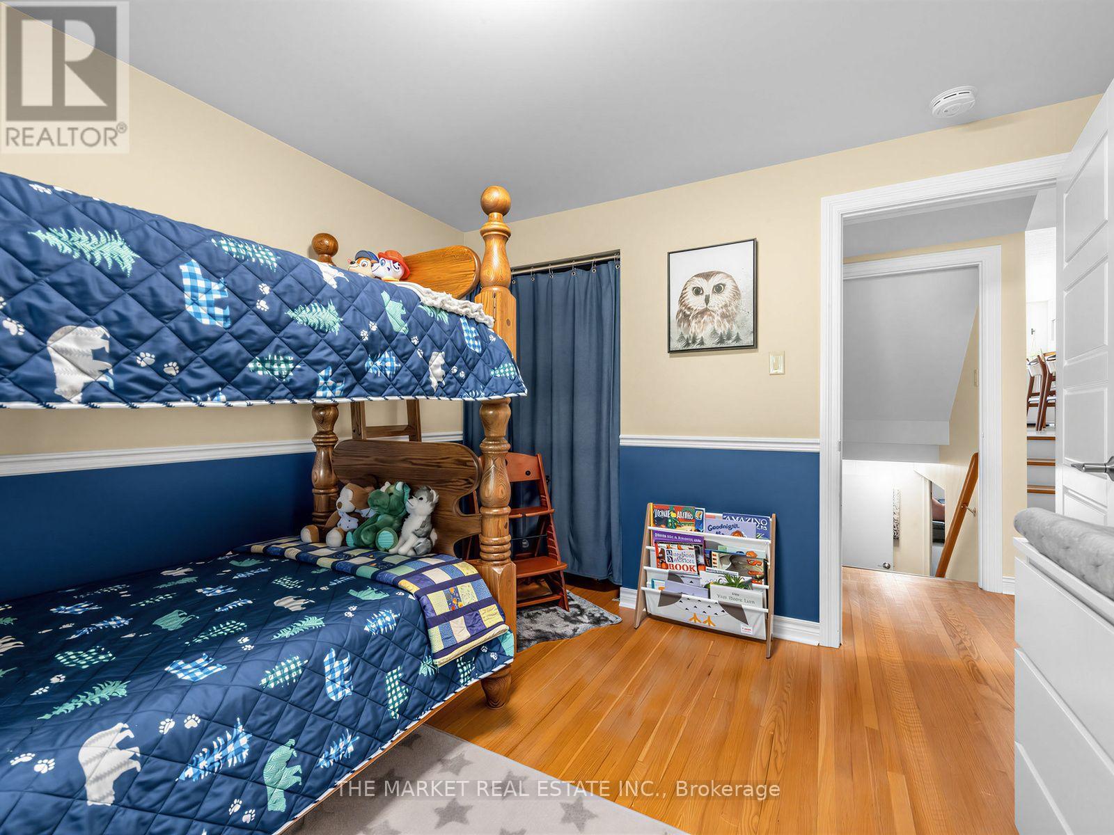1033 Franconia Drive, Mississauga, Ontario  L4Y 2L6 - Photo 30 - W13634520