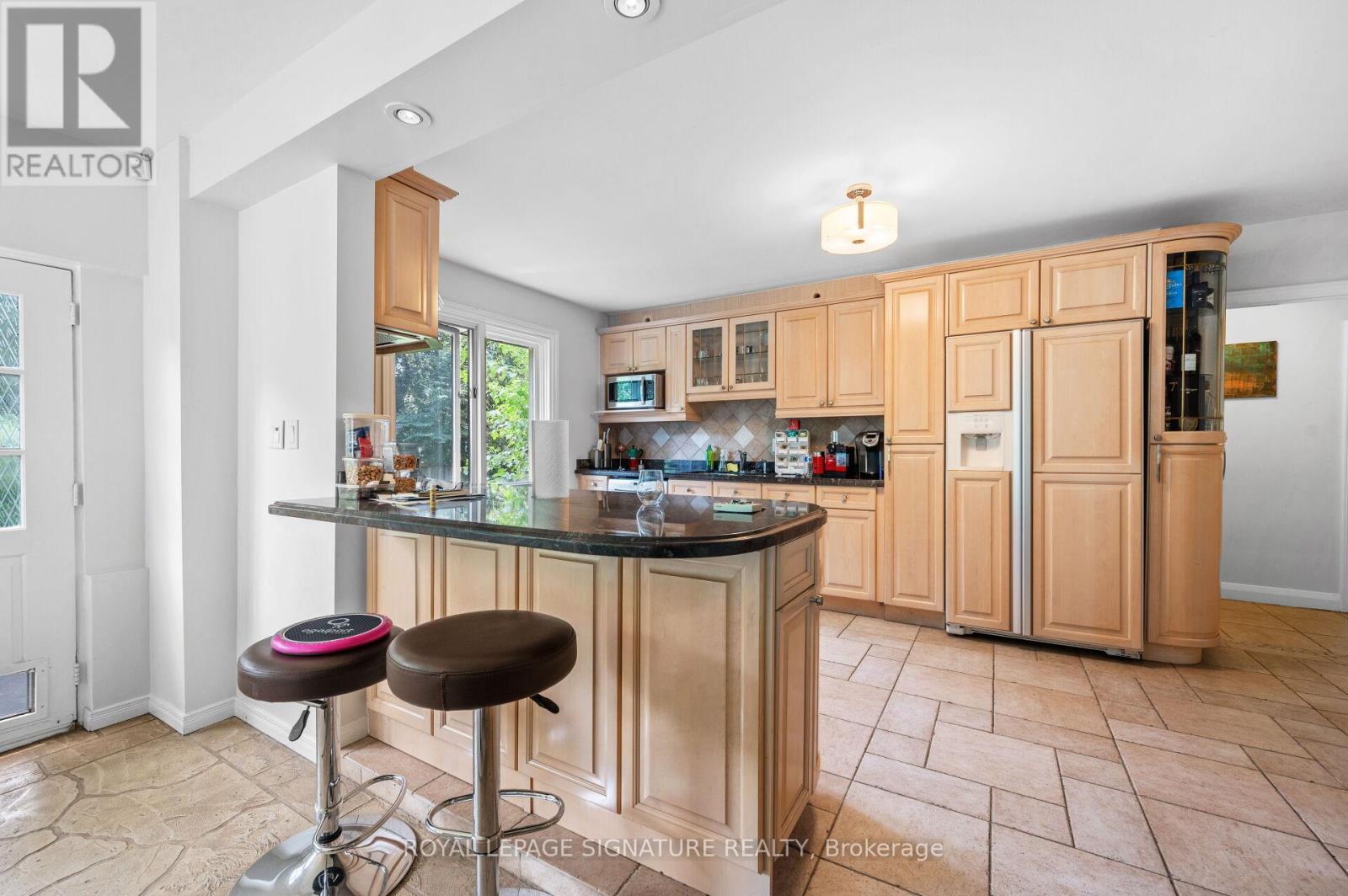 2234 Gordon Drive, Mississauga, Ontario  L5B 1S9 - Photo 11 - W13634524