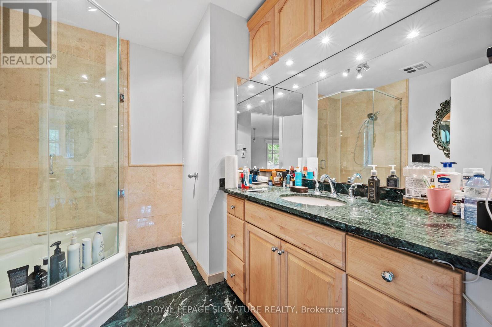 2234 Gordon Drive, Mississauga, Ontario  L5B 1S9 - Photo 15 - W13634524