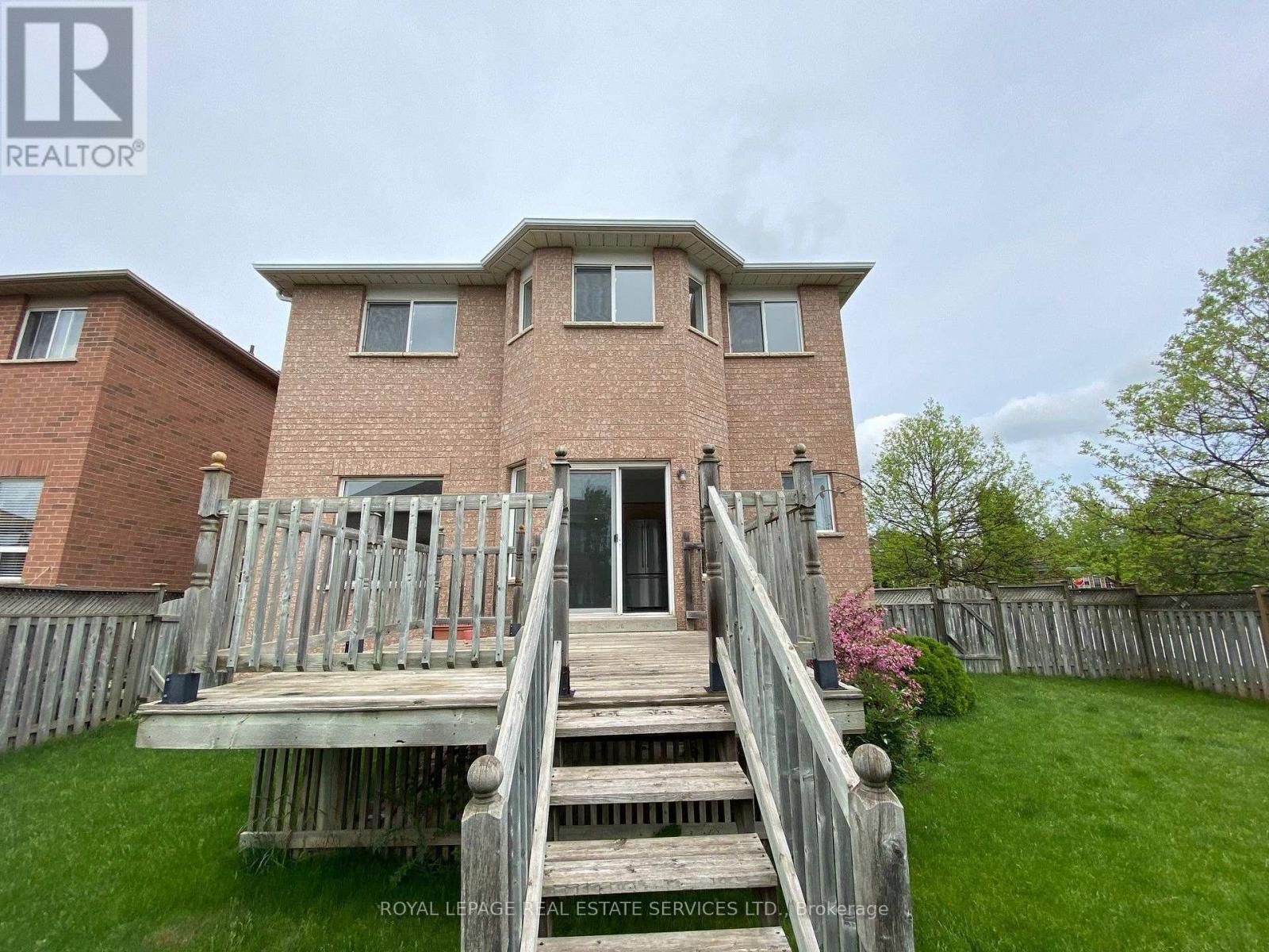 2362 Woodridge Way, Oakville, Ontario  L6H 6S3 - Photo 11 - W13634554