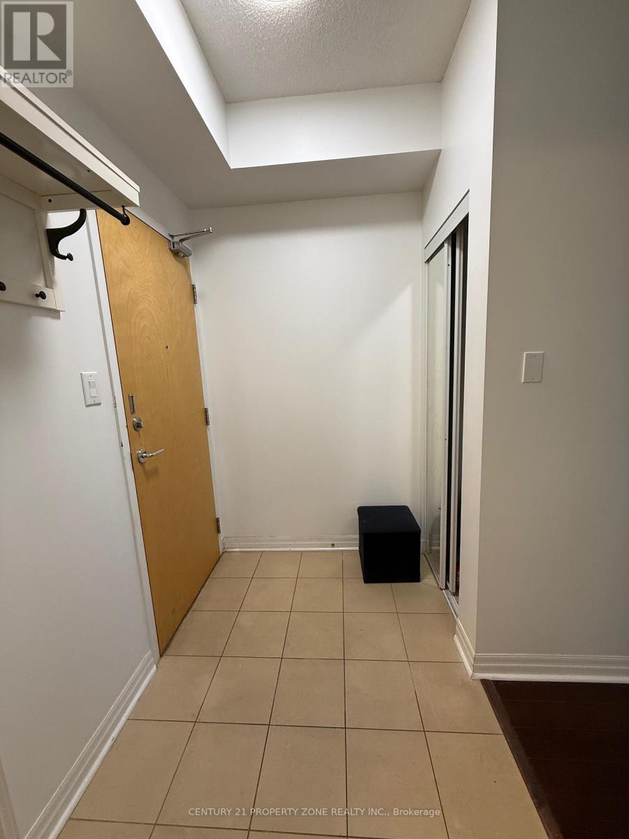 3207 - 3515 Kariya Drive, Mississauga, Ontario  L5B 0C1 - Photo 6 - W13634556
