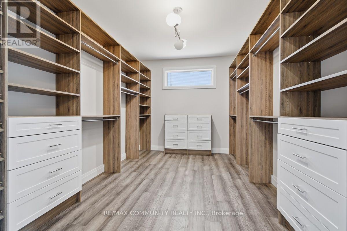 451 Warner Terrace, London North, Ontario  N6G 0E6 - Photo 30 - X13634240