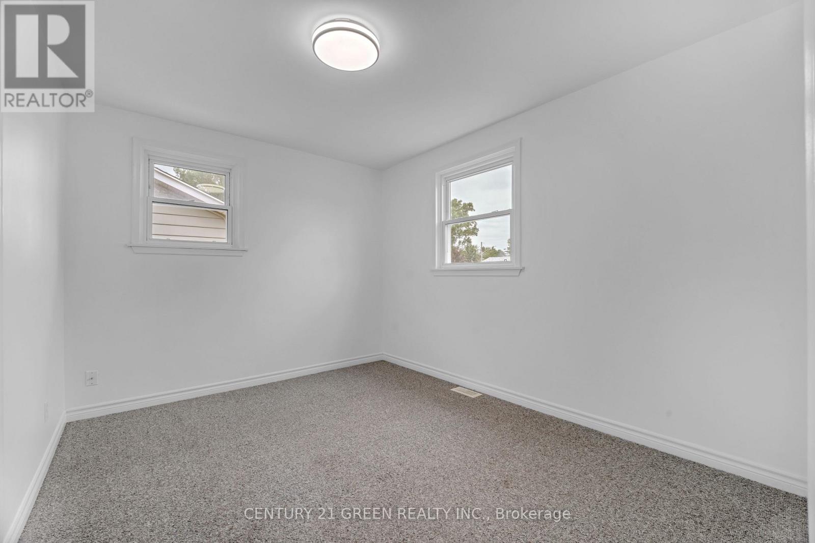 7340 Wilson Crescent, Niagara Falls, Ontario  L2G 4S1 - Photo 12 - X13634260