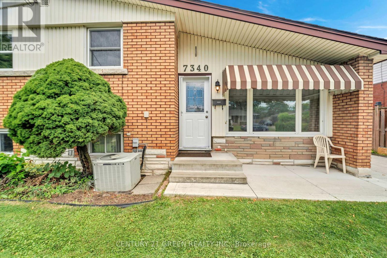 7340 Wilson Crescent, Niagara Falls, Ontario  L2G 4S1 - Photo 3 - X13634260