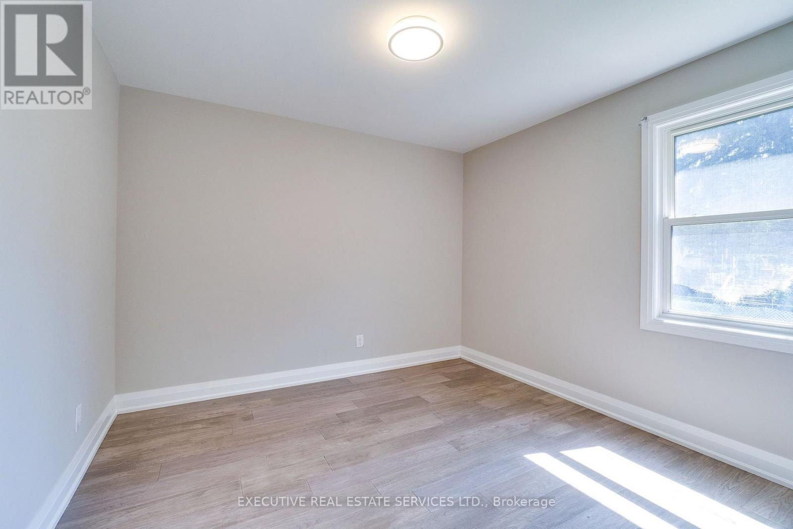 213 East 32nd Street, Hamilton, Ontario  L8V 3S3 - Photo 23 - X13634334