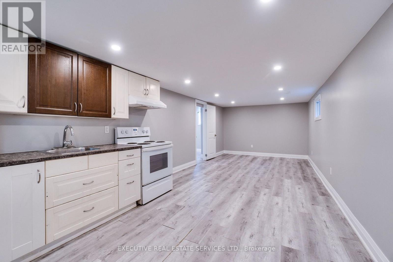 213 East 32nd Street, Hamilton, Ontario  L8V 3S3 - Photo 38 - X13634334
