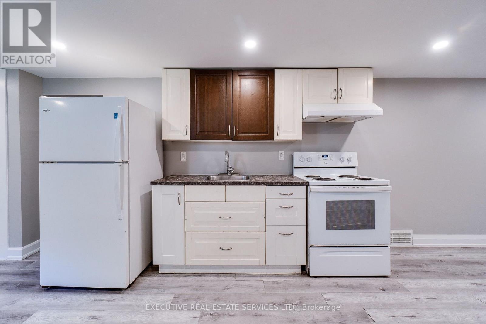 213 East 32nd Street, Hamilton, Ontario  L8V 3S3 - Photo 39 - X13634334