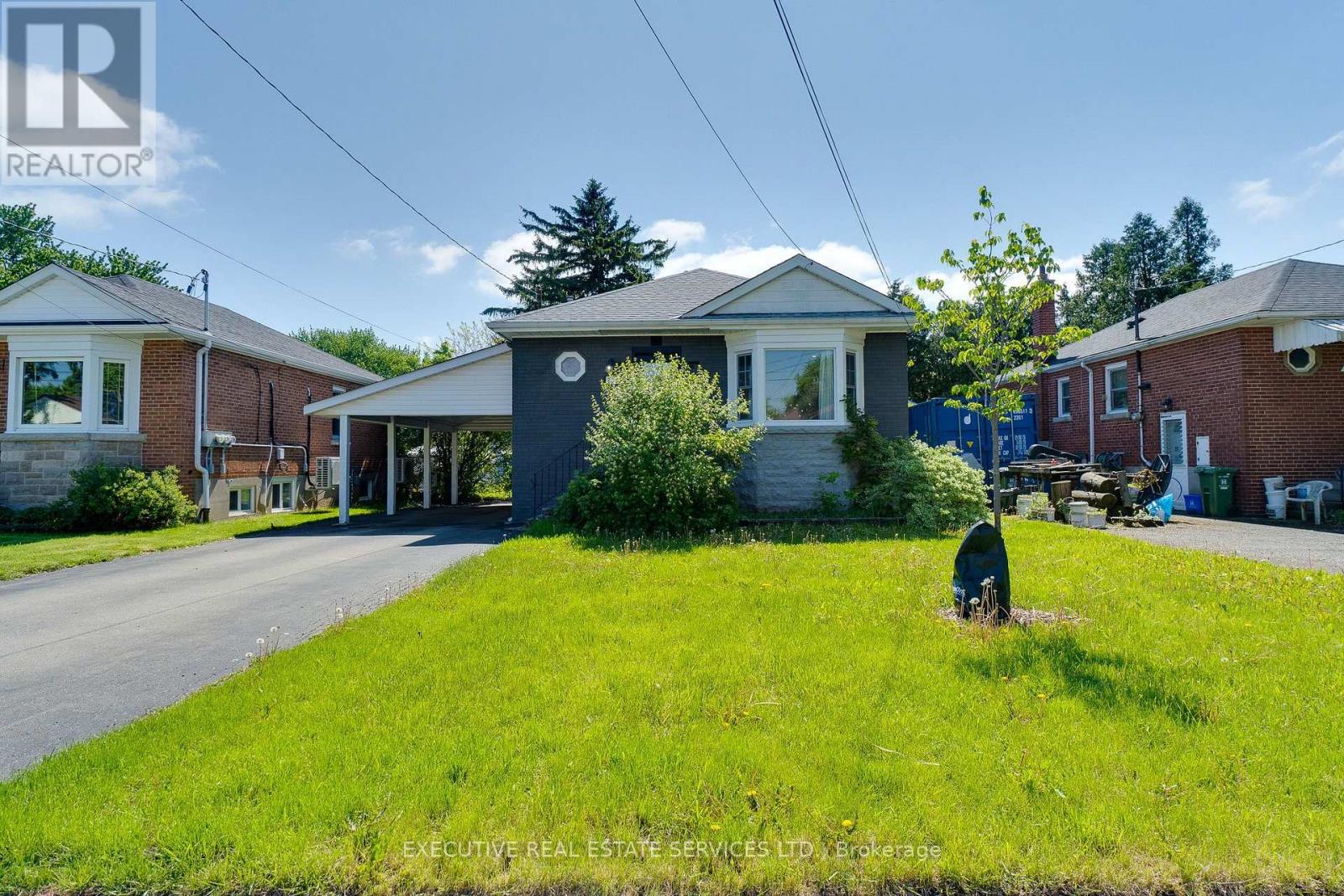 213 East 32nd Street, Hamilton, Ontario  L8V 3S3 - Photo 5 - X13634334