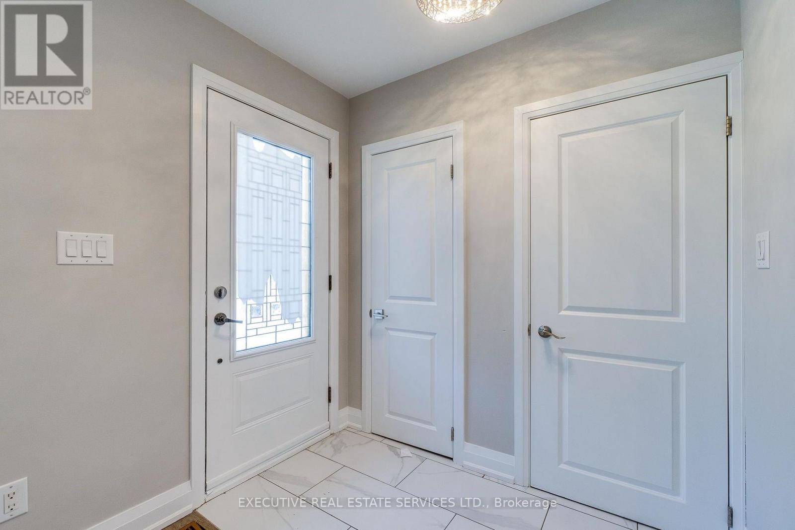 213 East 32nd Street, Hamilton, Ontario  L8V 3S3 - Photo 7 - X13634334