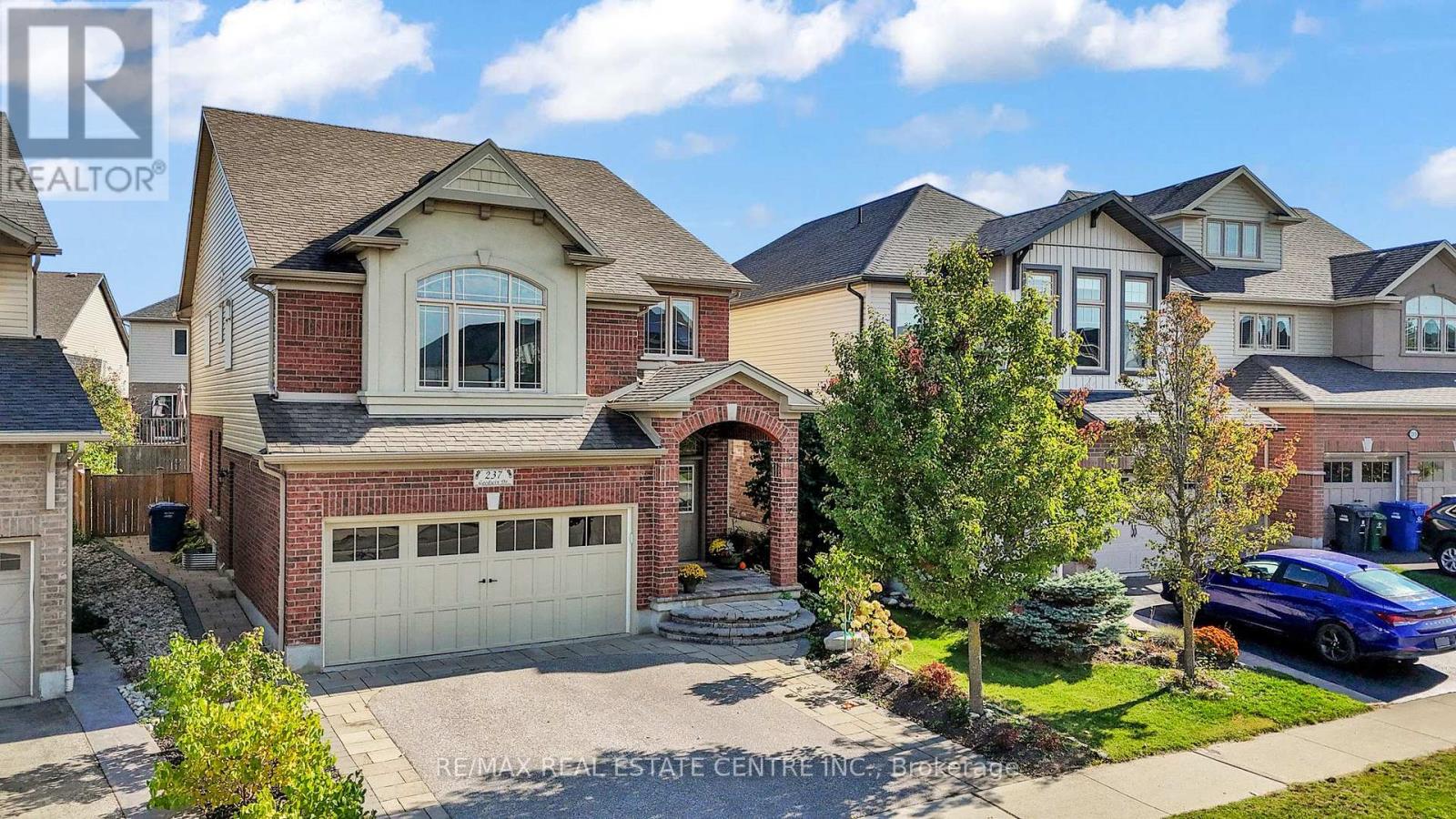 237 Goodwin Drive, Guelph, Ontario  N1L 0K1 - Photo 2 - X13634340