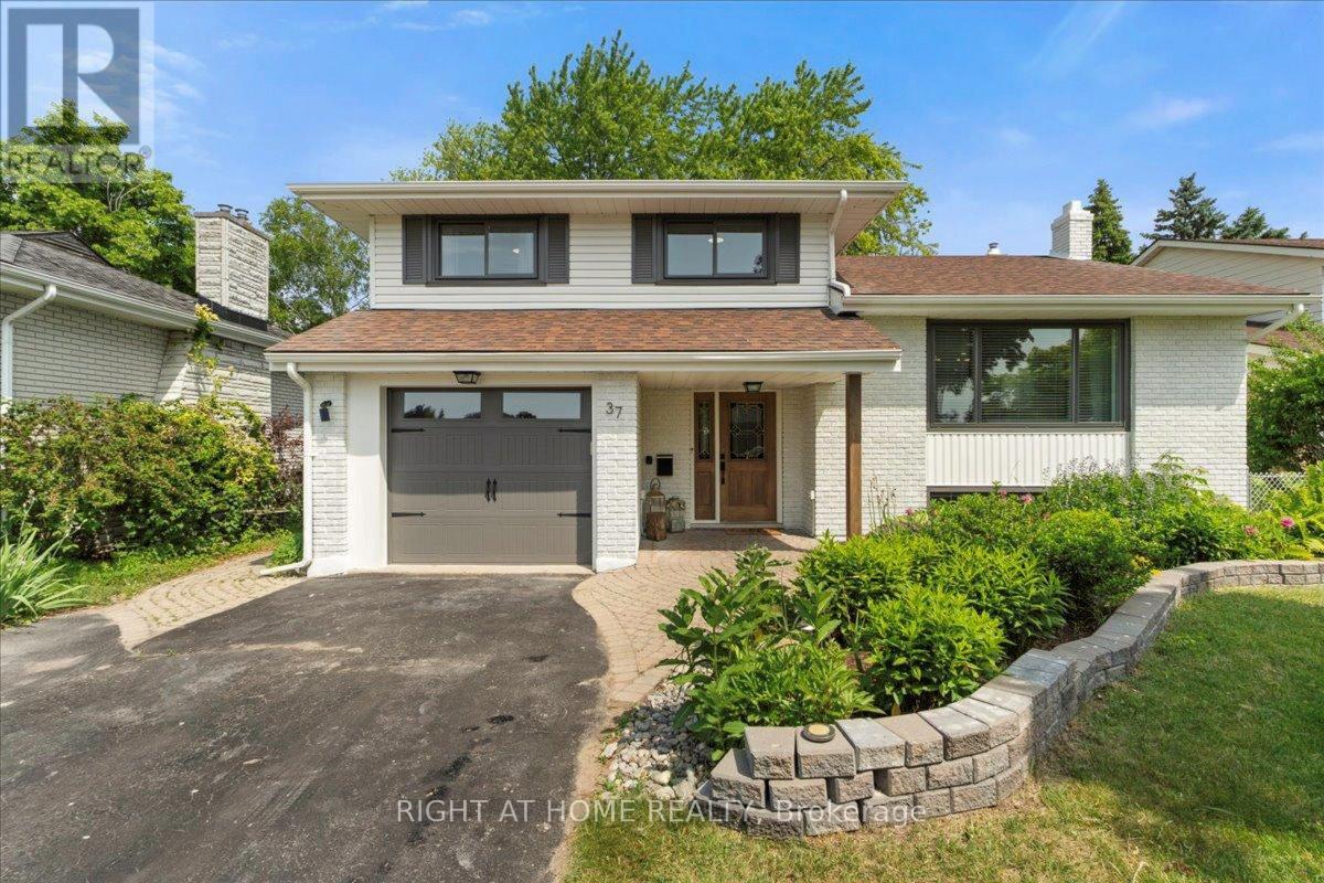 37 PATRICK STREET, Quinte West, Ontario