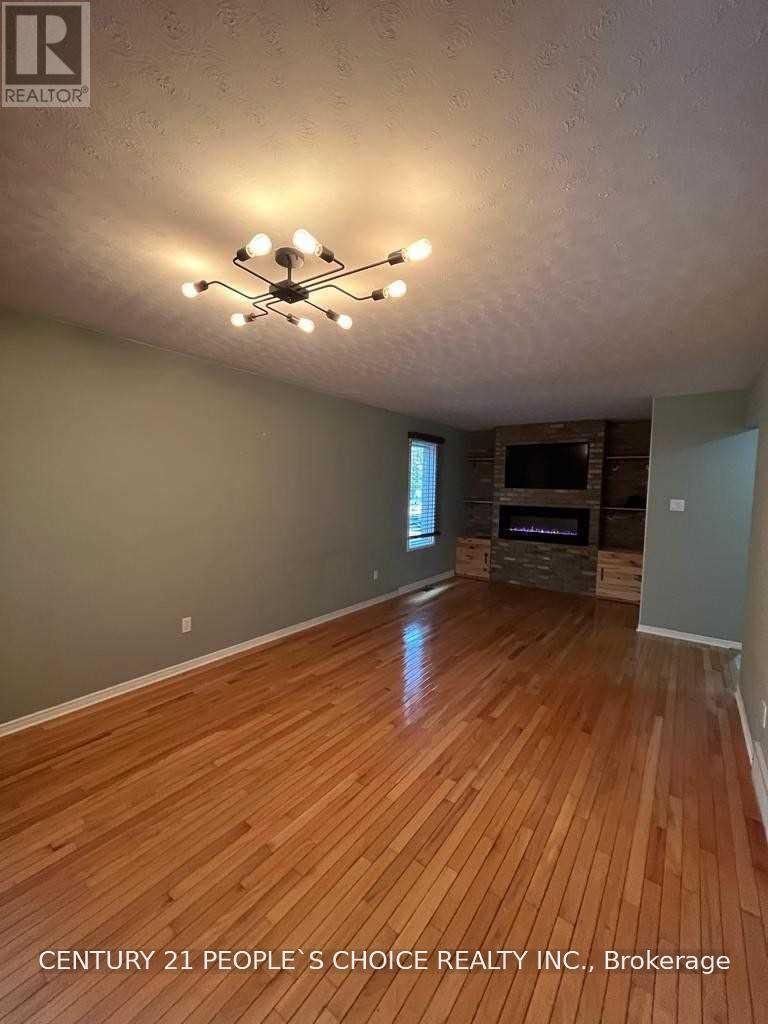 156 Pochard Lane, London East, Ontario N5W 6B4 - Photo 2 - X13634414