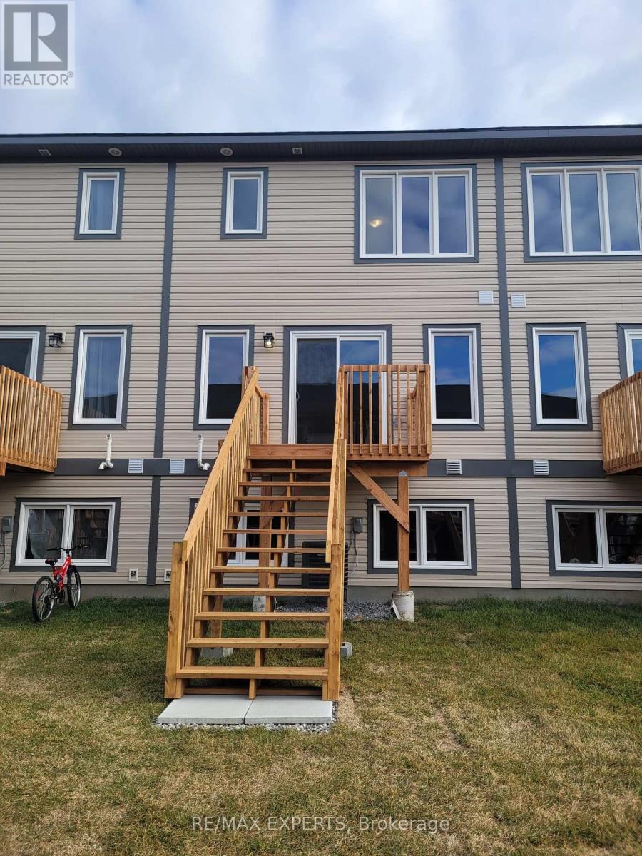 95 Whitcomb Crescent E, Smiths Falls, Ontario  K7A 0C1 - Photo 15 - X13634446