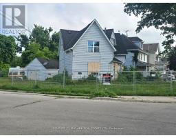 702 CEDAR STREET, Haldimand, Ontario