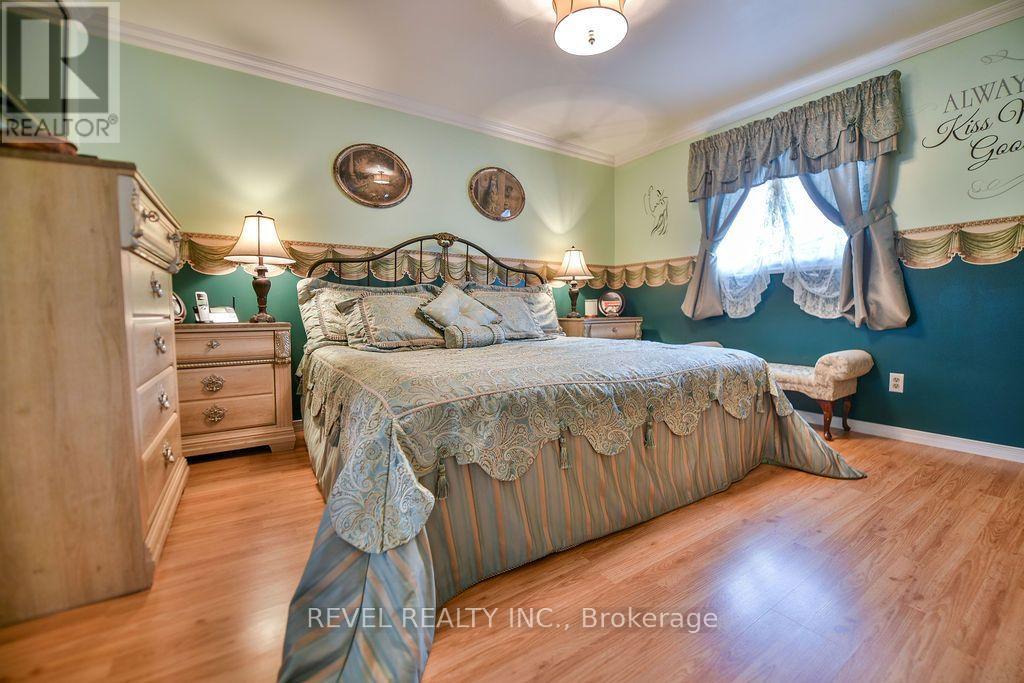 216 Renee Place, Timmins, Ontario  P4P 1E8 - Photo 14 - T13593466
