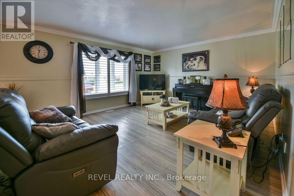 216 Renee Place, Timmins, Ontario  P4P 1E8 - Photo 5 - T13593466