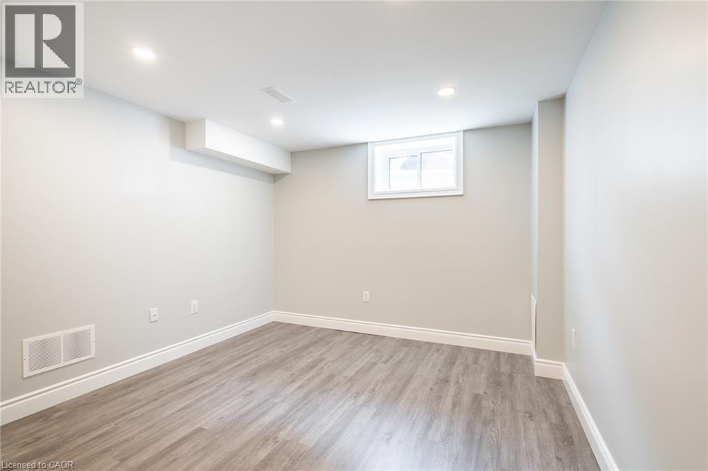 5482 Randolph Crescent Unit# 2, Burlington, Ontario  L7L 3C5 - Photo 13 - 40825770