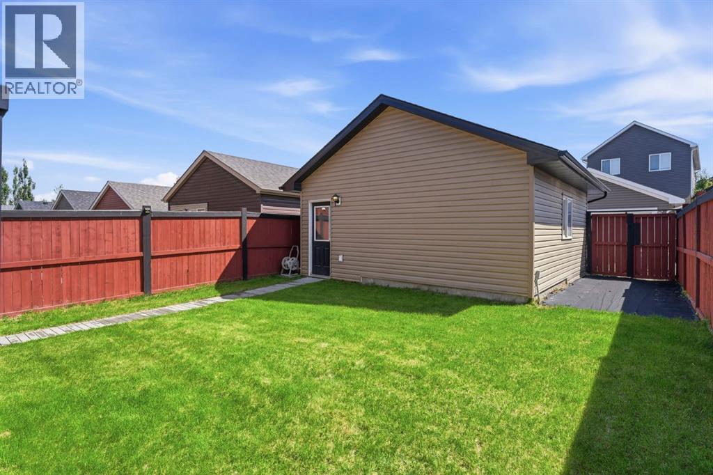 564 Evanston Drive NW, Calgary, Alberta  T3P 0H4 - Photo 25 - A2332438