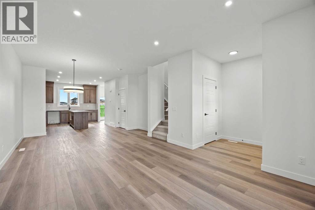 49 Hotchkiss Gardens Se, Calgary, Alberta  T3S 0T6 - Photo 8 - A2332800