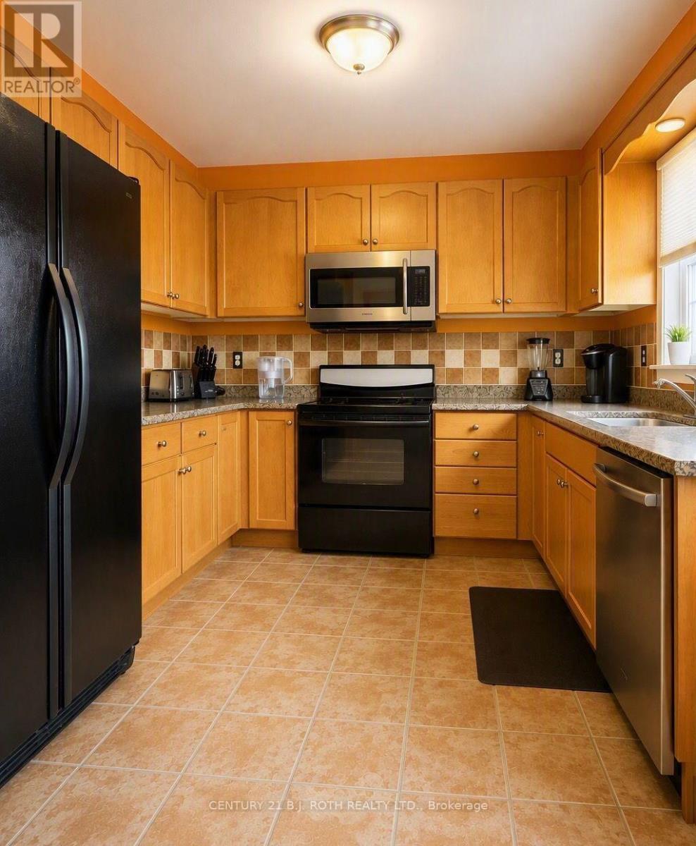 Upper Level - 59 Nicklaus Drive, Barrie, Ontario  L4M 6V7 - Photo 8 - S13571622