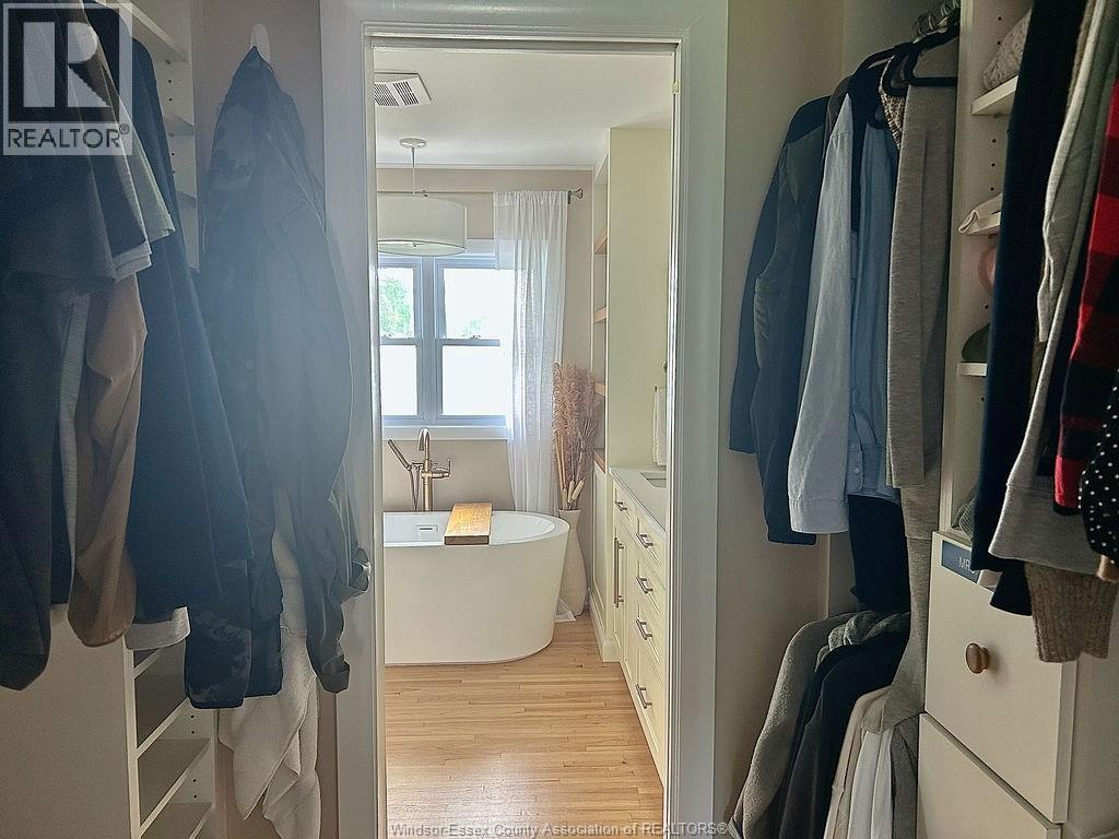 338 Barry Avenue, Tecumseh, Ontario  N8N 2G3 - Photo 12 - 26018738