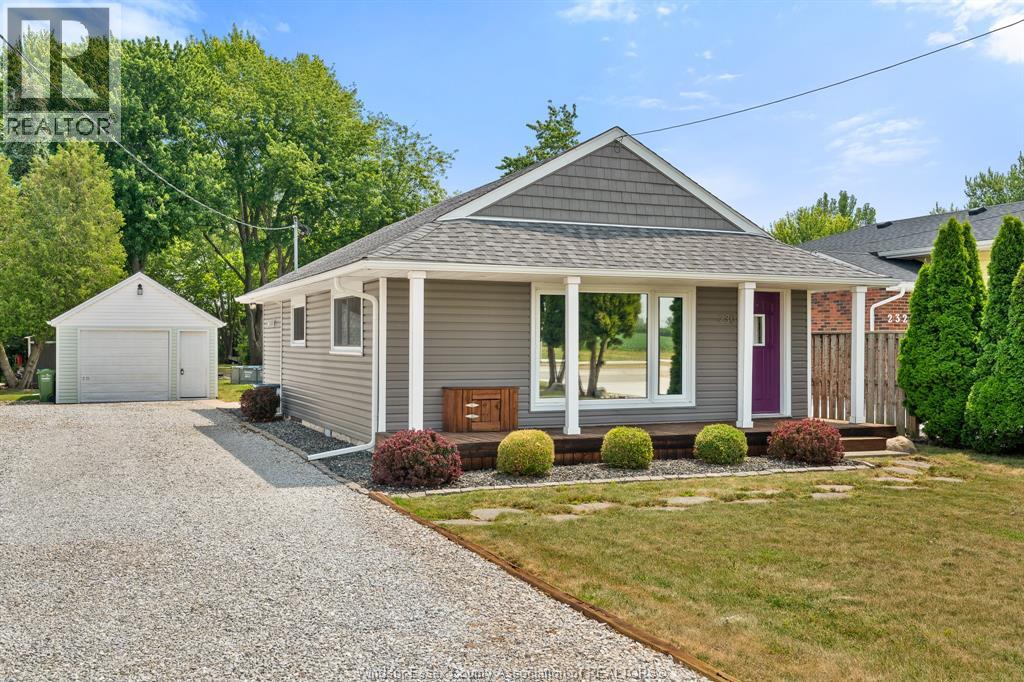 230 Renaud Line, Lakeshore, Ontario  N8L 0J7 - Photo 1 - 26018728