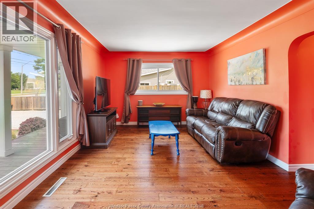 230 Renaud Line, Lakeshore, Ontario  N8L 0J7 - Photo 15 - 26018728