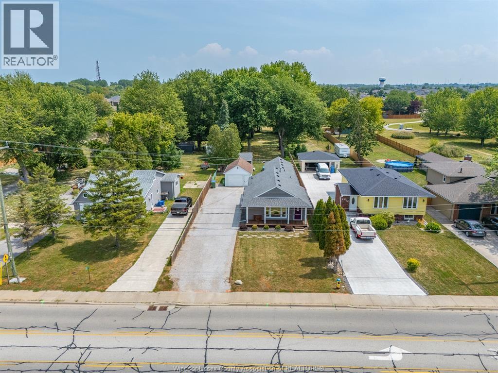 230 Renaud Line, Lakeshore, Ontario  N8L 0J7 - Photo 6 - 26018728
