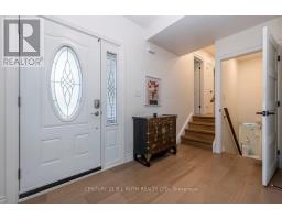 1 OTTAWAY AVENUE, Barrie, Ontario